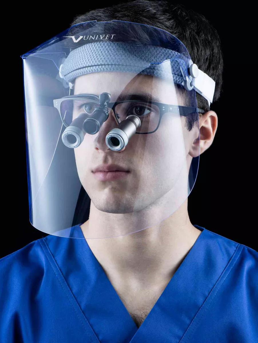 UNIVET 701.01 protective shield for loupes